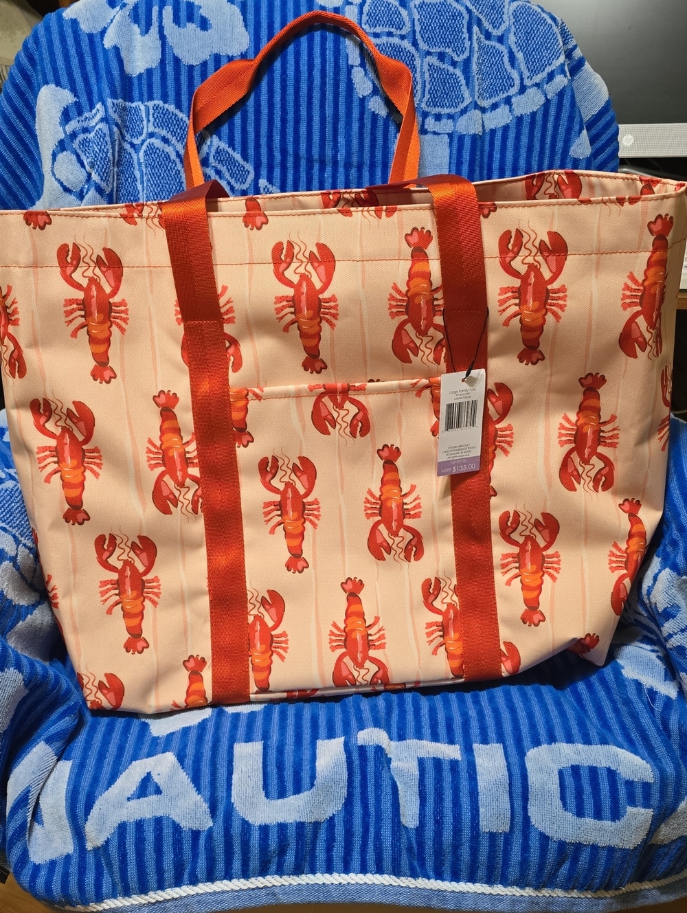 Vera BRADLEY Large Family Tote.